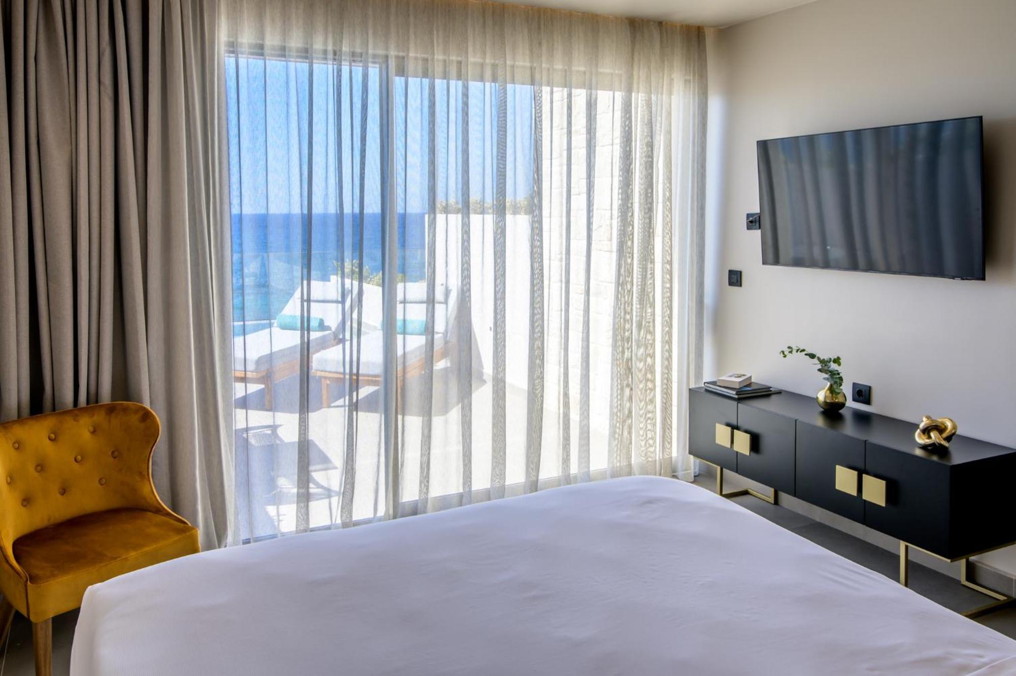 Castello Boutique Resort & Spa - Adults Only Sisi Exterior photo