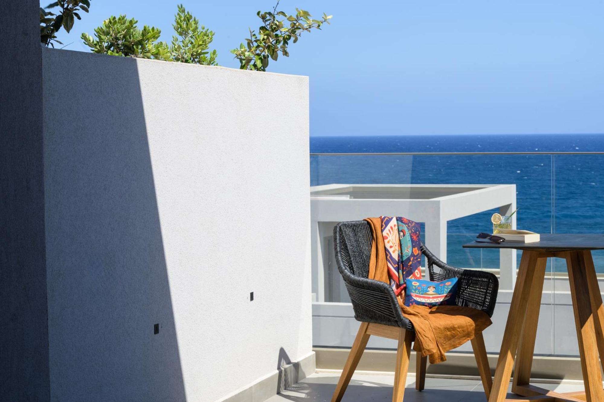 Castello Boutique Resort & Spa - Adults Only Sisi Exterior photo