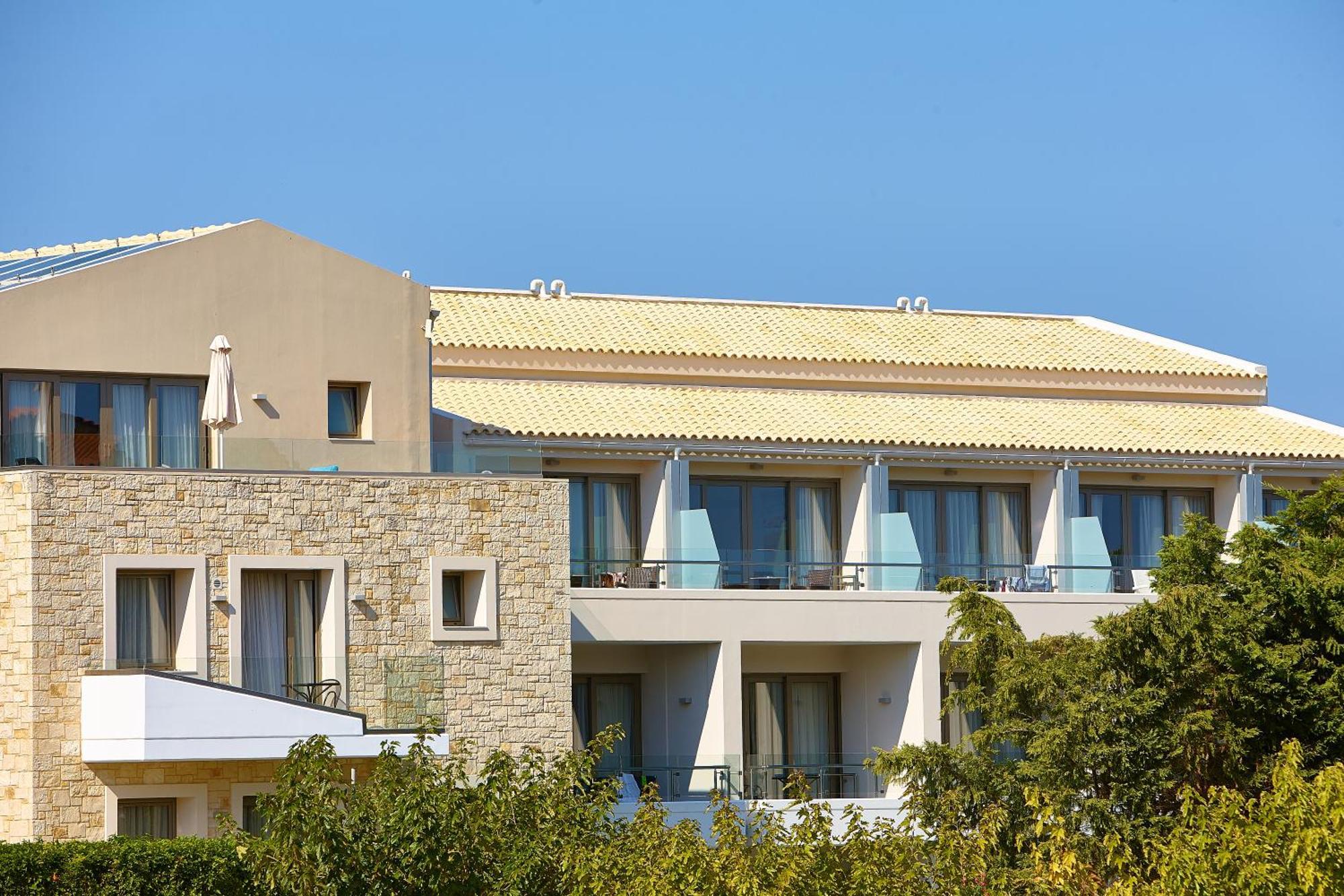 Castello Boutique Resort & Spa - Adults Only Sisi Exterior photo